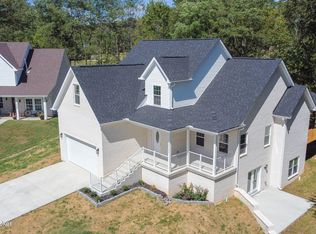 7711 Cottage Cove Way, Louisville, KY 40214