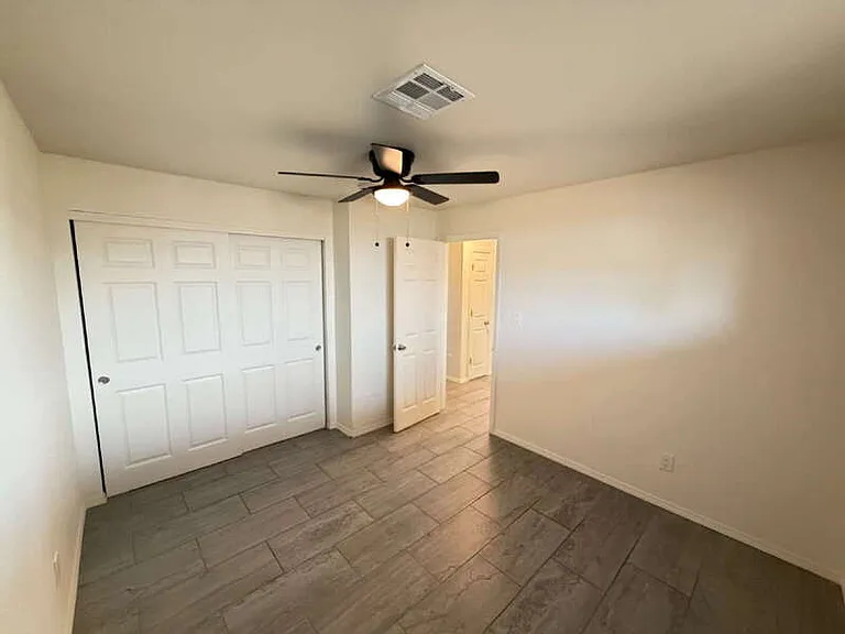 3701 N 9th Pl — Photo 7