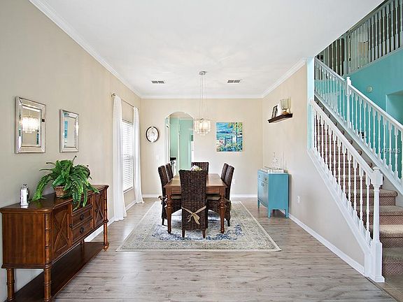 3rd image of 1115 Hawkslade Ct