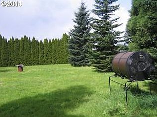 2nd image of 22 Avenue