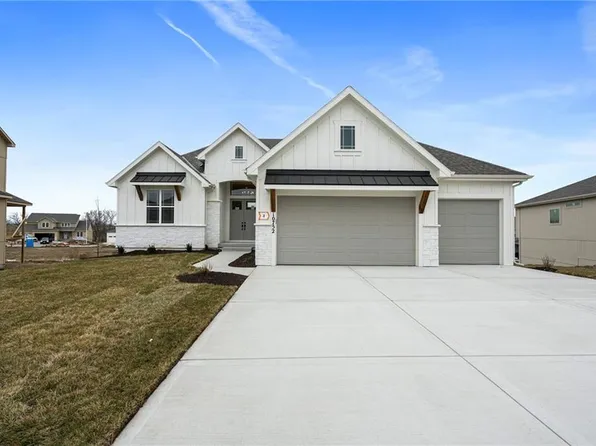 1301 NW 106th Ter, Kansas City, MO 64155
