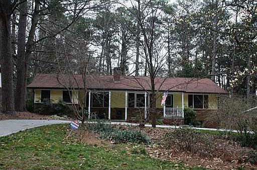 2nd image of 1958 Fairway Cir