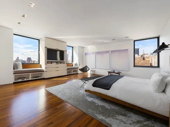 205 West 19th Street image 7 of 17