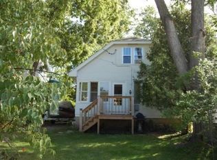 3007 Commercial Ave, Madison, WI 53704