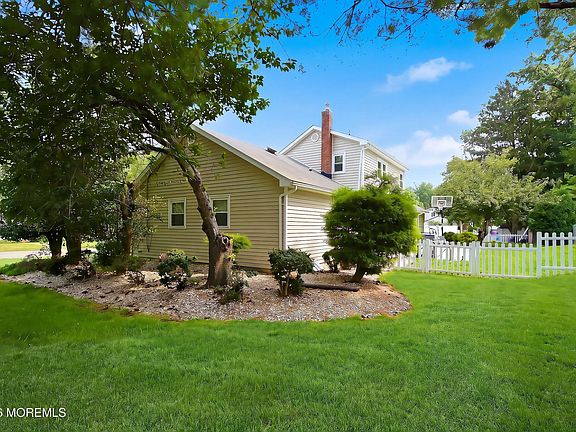 4th image of 25 Mccue Road