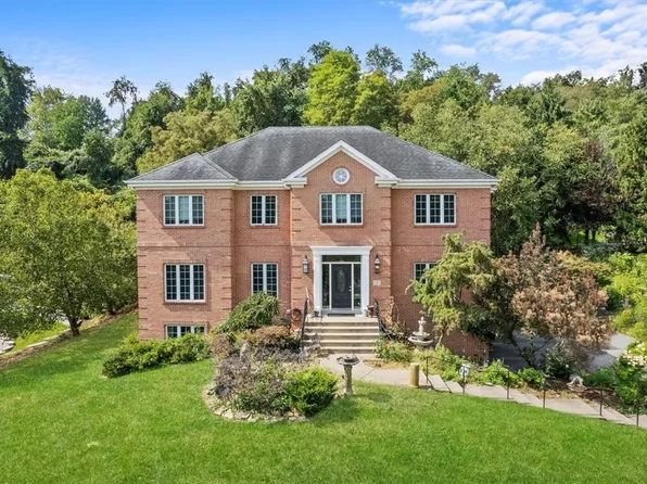 2 Georgian Pl #O, Pittsburgh, PA 15215