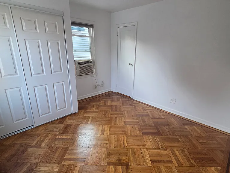 171-06 Bagley Ave #2 — Photo 5