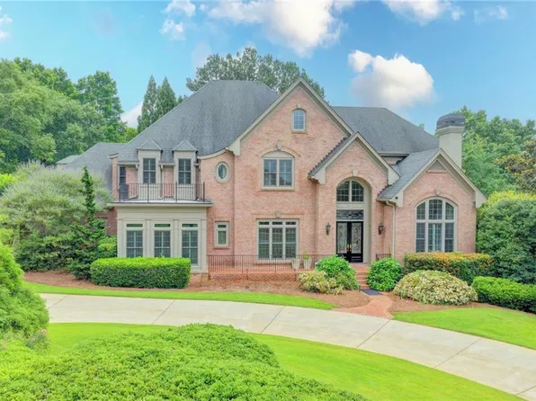 2320 Sugarloaf Club Dr, Duluth, GA 30097