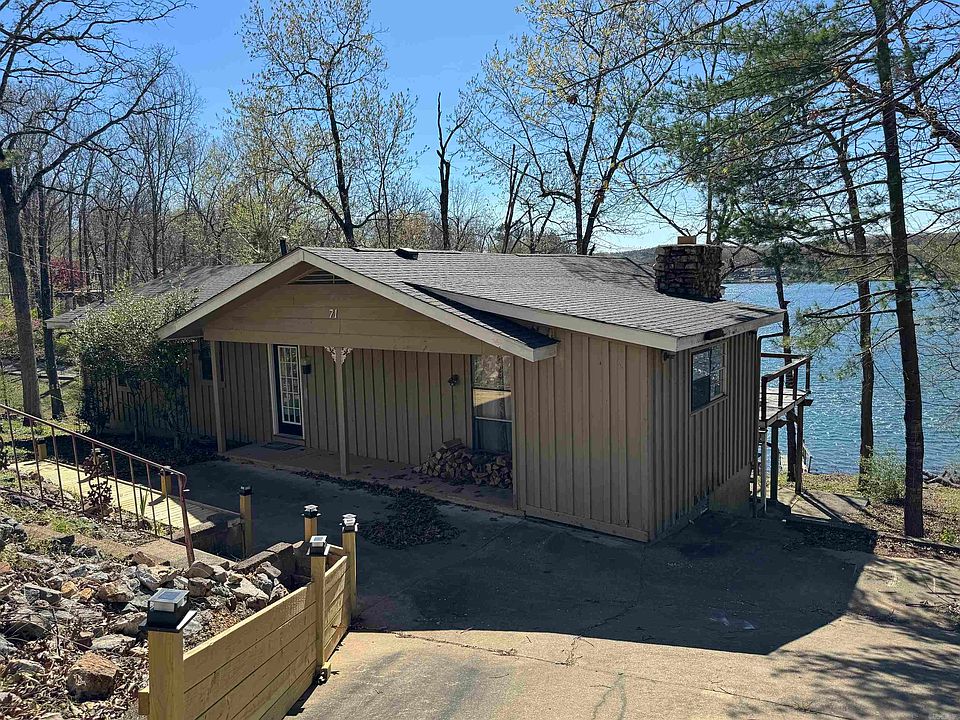 1st image of 71 Saginaw Cir