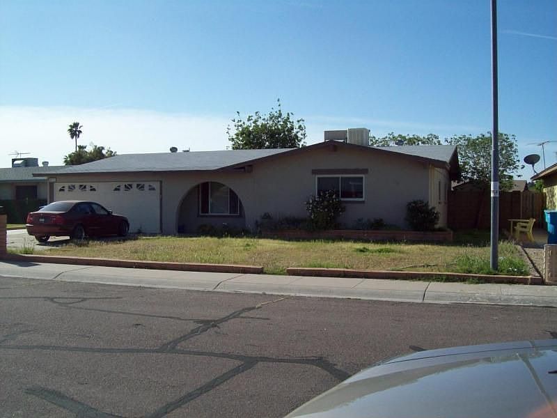 1st image of 4813 W Desert Hills Dr