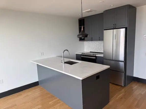 1134 Fulton Street 10H image 2 of 18