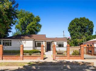 19015 Calvert St, Reseda, CA 91335