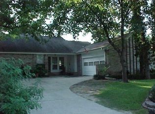 200 Prince Of Wales St, Conroe, TX 77304