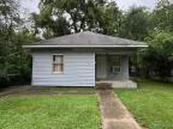 24 H St SE, Miami, OK 74354