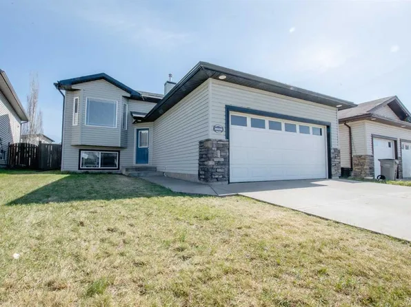 10225 W Landing Dr, Grande Prairie, AB T8X 0B5