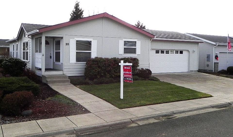 3220 Crescent Ave #20