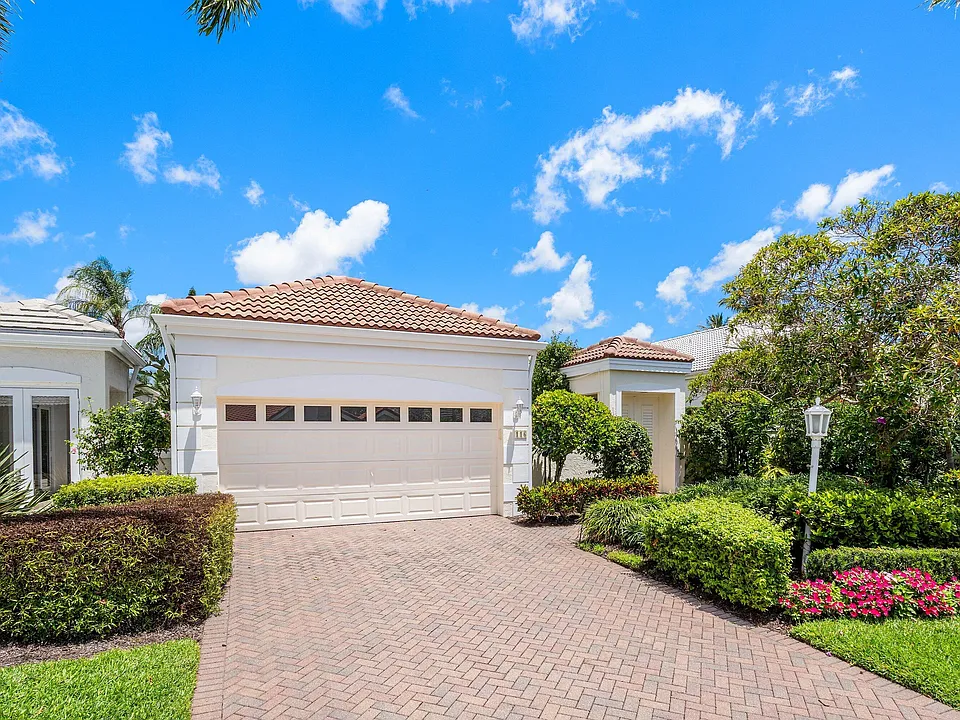 116 Coral Cay Dr