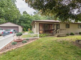 1087 Almaugus Dr, Niles, MI 49120