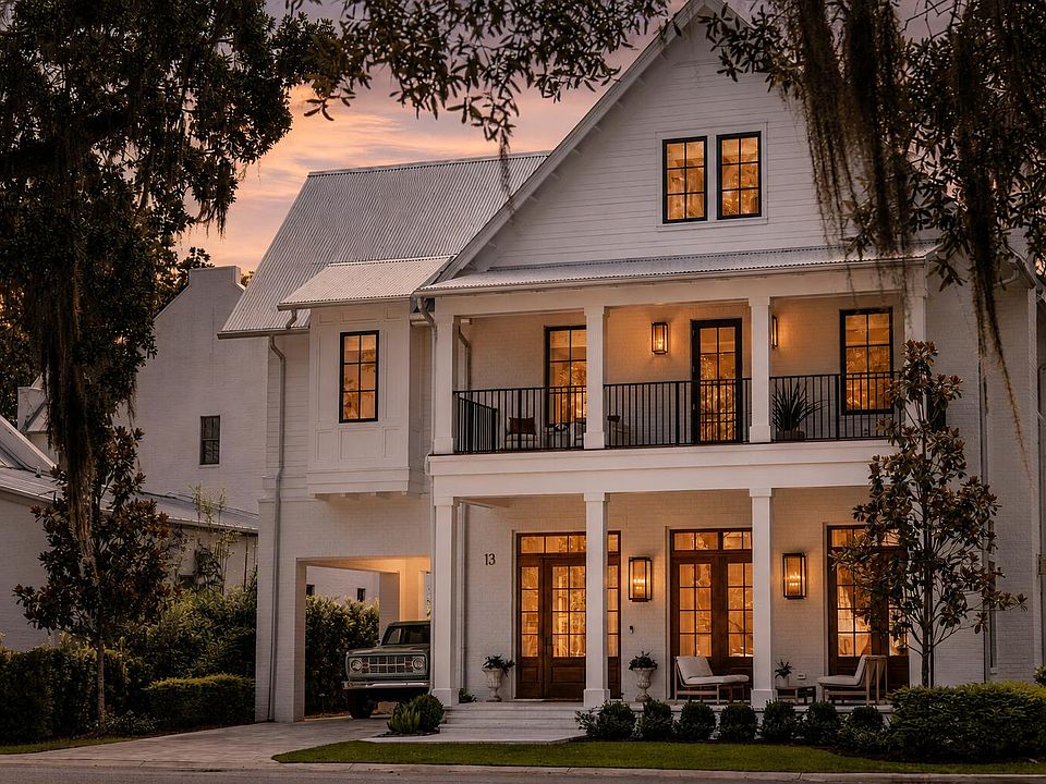 1st image of 13 Tyler Dr