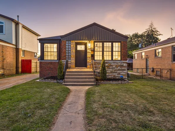 12828 S Elizabeth St, Calumet Park, IL 60827