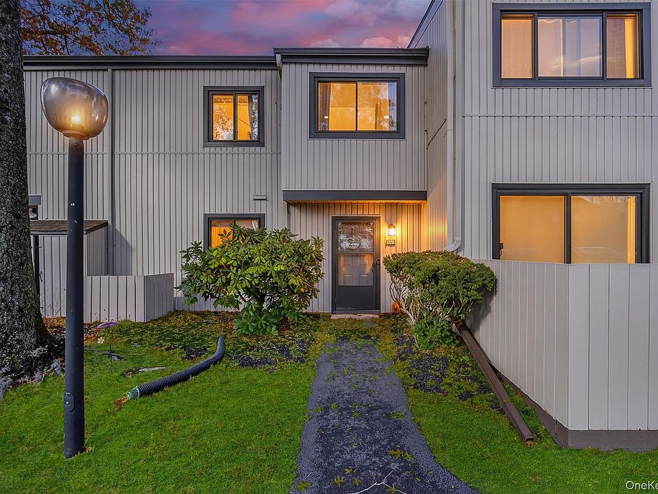 1st image of 2203 Mulberry Court