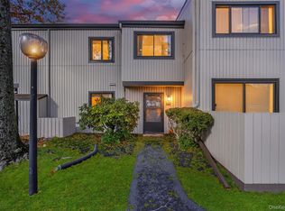 2203 Mulberry Court, Poughkeepsie, NY 12603