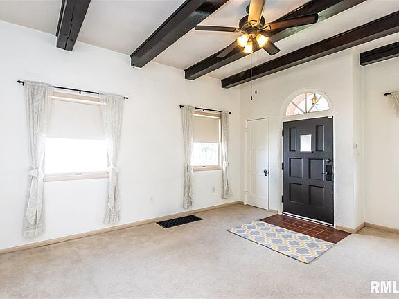 5th image of 1316 W Margaret Ave