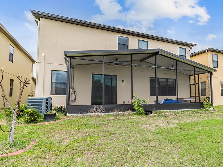 11027 Tahiti Isle Ln — Photo 71
