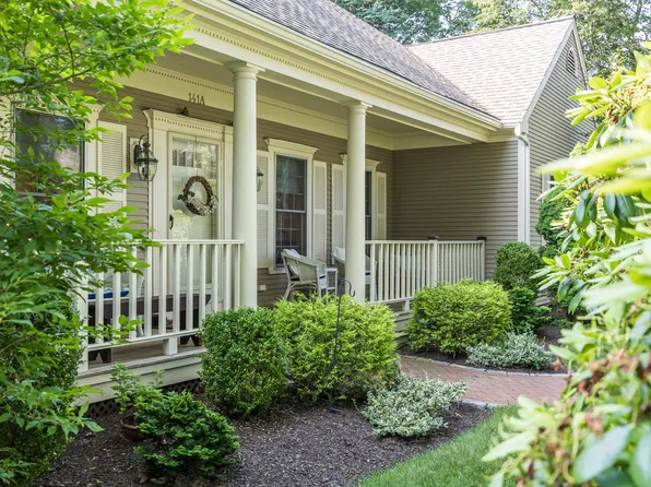 141A Wianno Avenue, Osterville, MA 02655