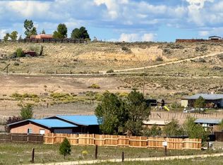 25 Las Palomas, El Prado, NM 87529