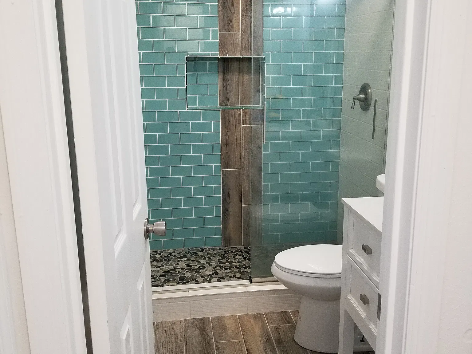 2 bed, 1.5 bath, 1014 sqft, $1,000 — Photo 1