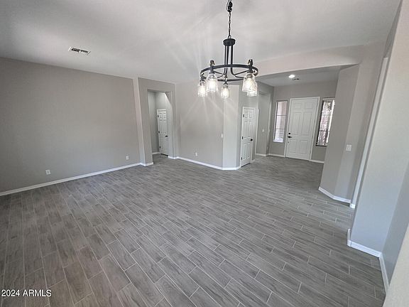 4th image of 3609 W Summit Walk Drive