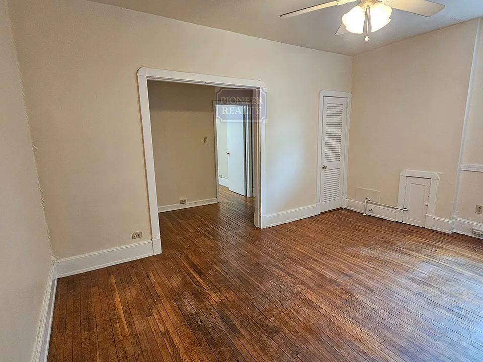3110 Kensington Ave #11