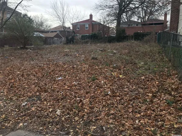40-11 202nd Street, Bayside, NY 11361