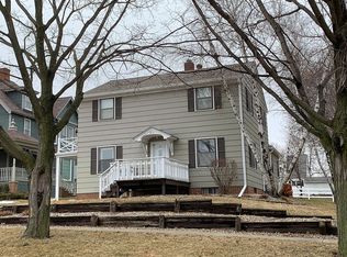 218 W Lincoln St, Luverne, MN 56156