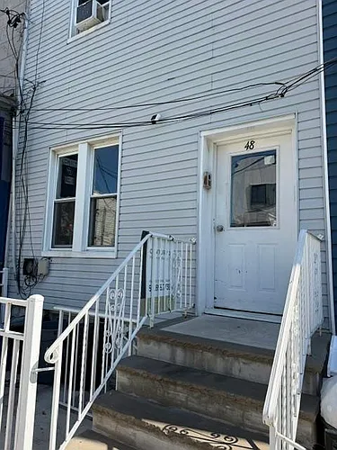 48 South St #1 Photo 1