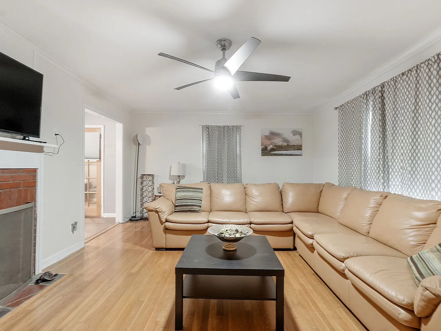 Southampton Village Rental — Photo 2