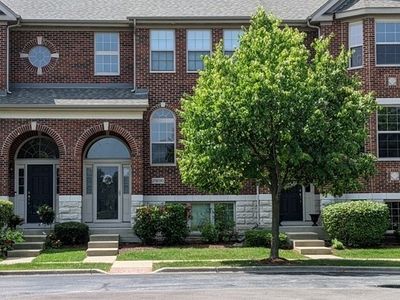 27W730 Hodges Way, Winfield, IL, 60190