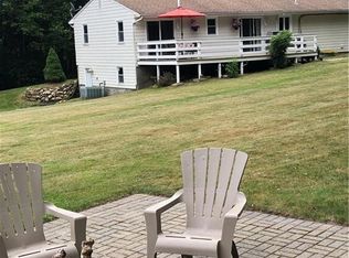 379 Hog House Hill Rd, Exeter, RI 02822