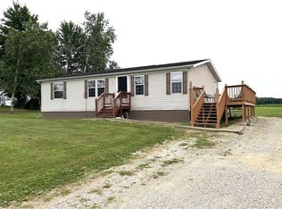 3158 Lillie Rd, Jefferson, OH 44047