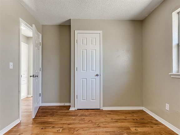 5th image of 645 Lloyd Ave