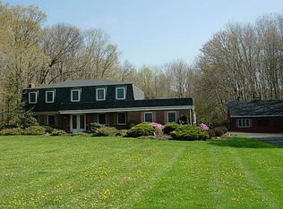 98 Tower Rd, Sellersville, PA 18960