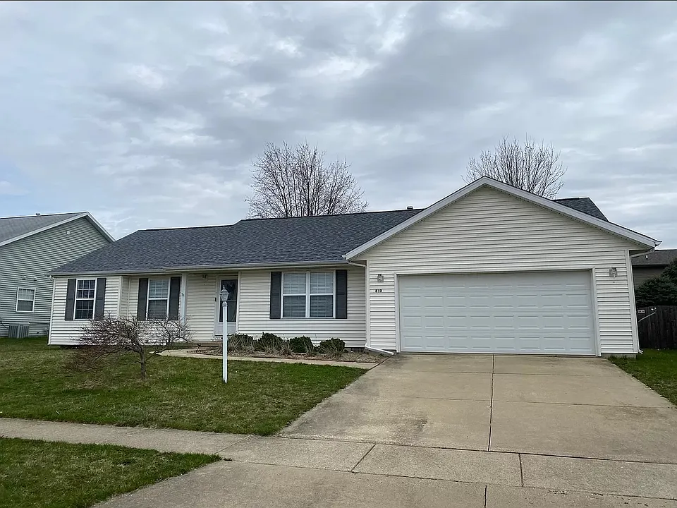 810 Cyndy Ln