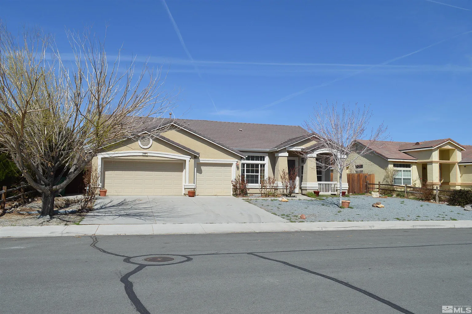 1512 Riverpark Pkwy photo 1