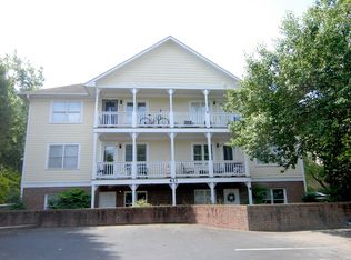 623 Walker Ave #E, Greensboro, NC 27401