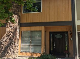 1533 Foster Dr, Reno, NV 89509