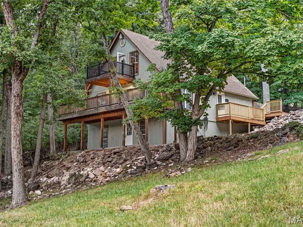 902 N Lake Sherwood Dr, Lake Sherwood, MO 63357