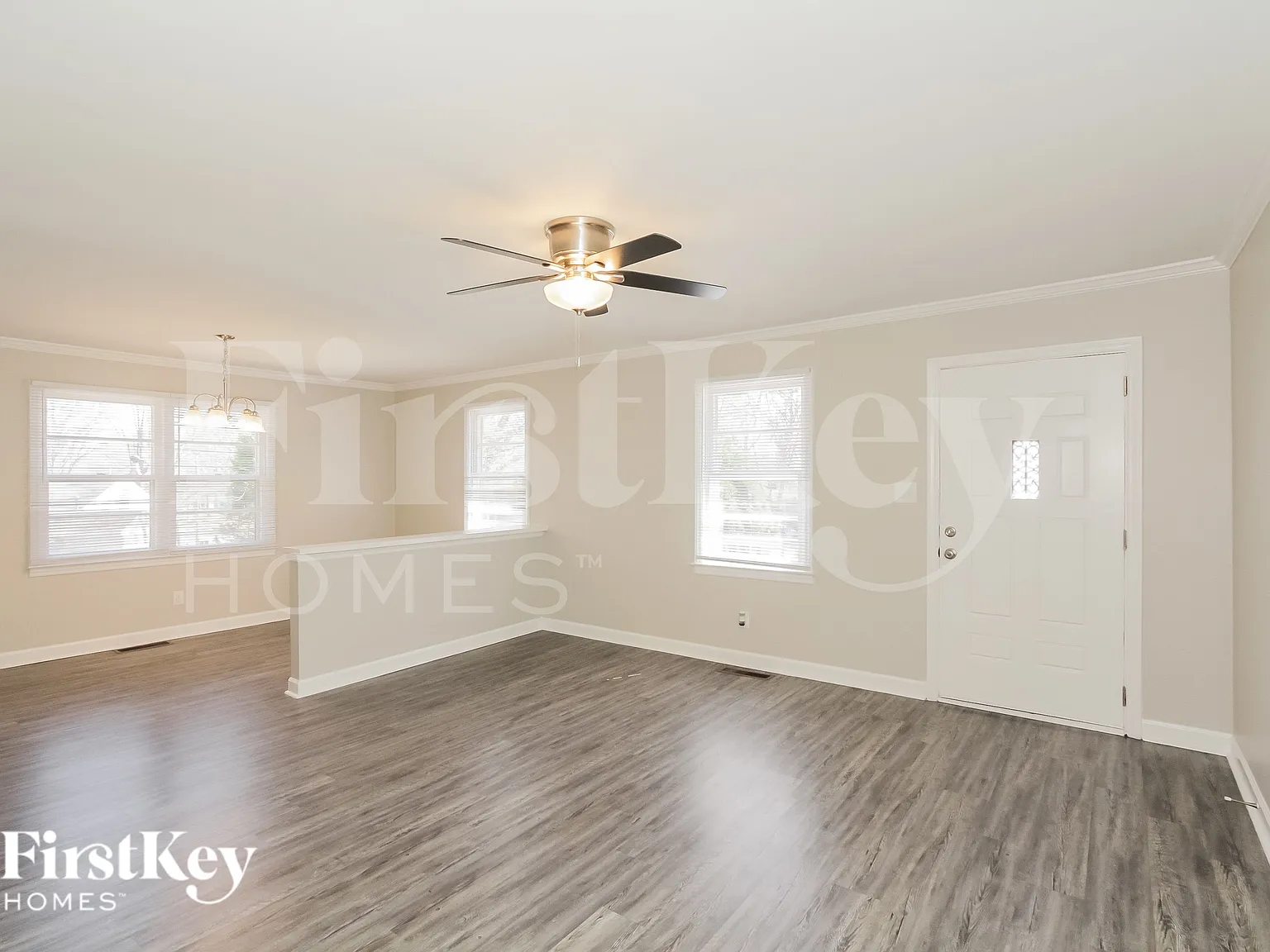 3 bed, 2.0 bath, 1359 sqft, $1,835 — Photo 4