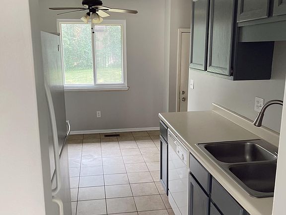 2nd image of 4481 Norwood St