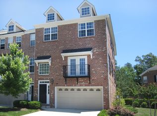 300 Christine Ct, Chapel Hill, NC 27516
